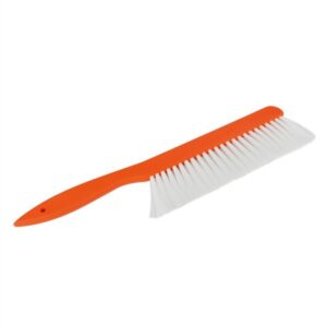 BROSSE EN NYLON AVEC MANCHE EN PVC
